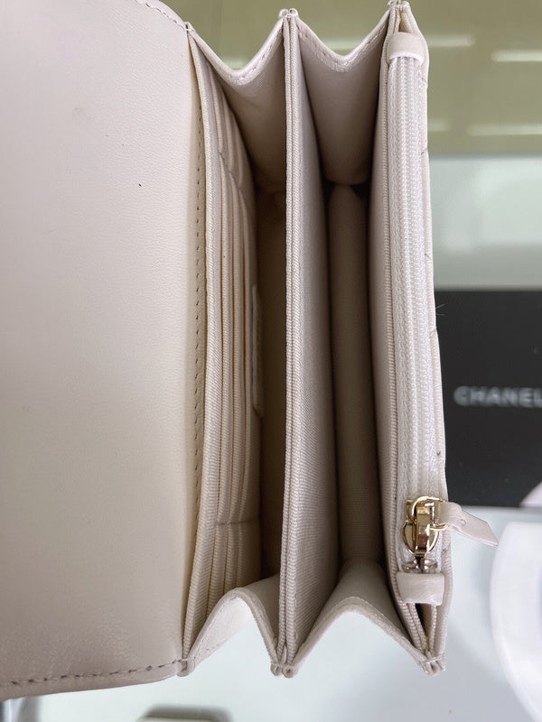 Luxe Touch Bags 

 -  Bags - 3346