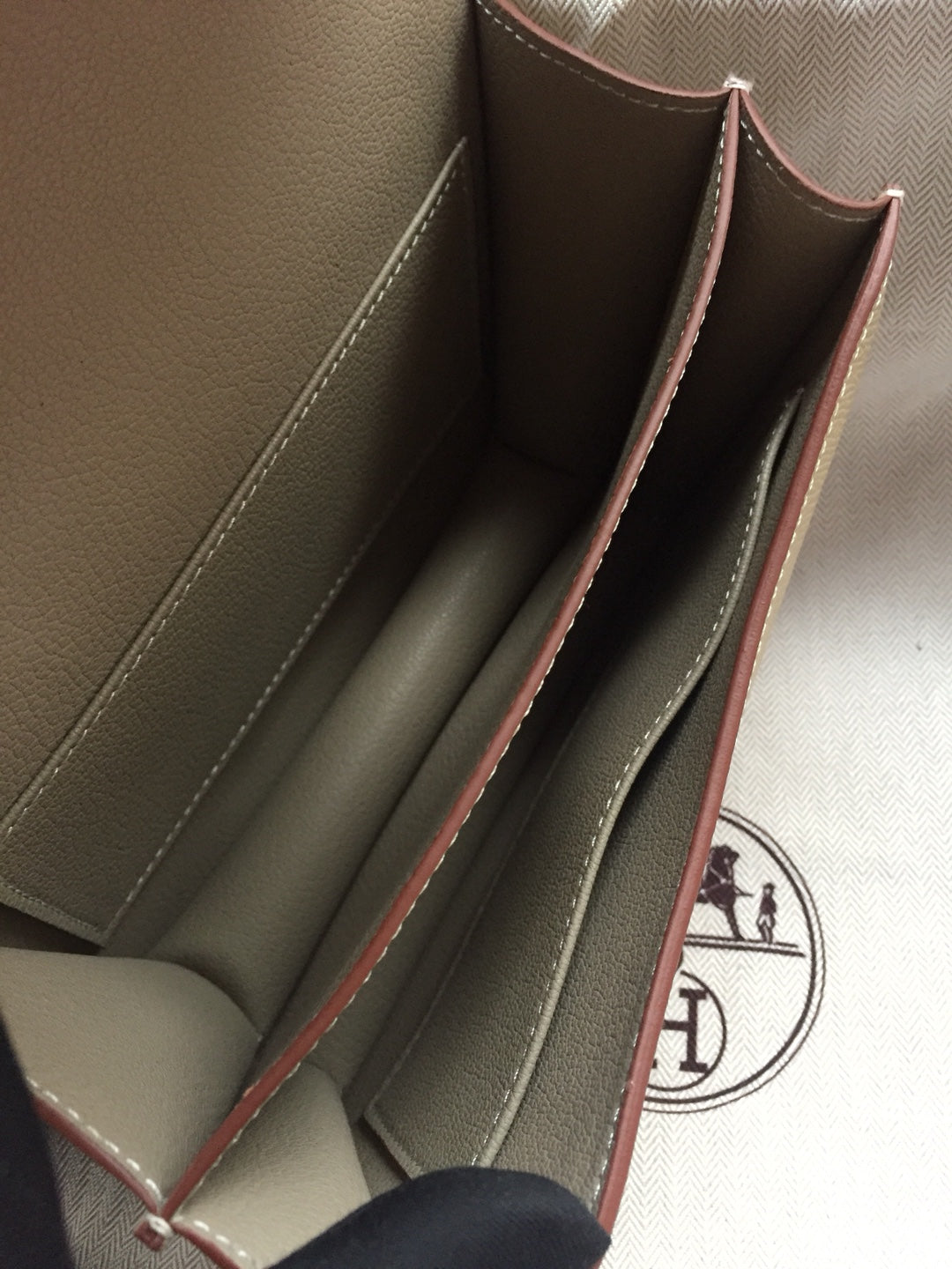 Luxe Touch- Fashion New Arrival Bag - HMS - 146
