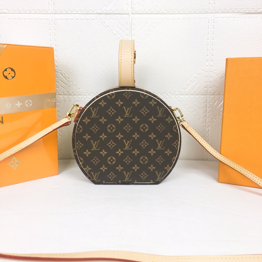 Luxe Touch Bags