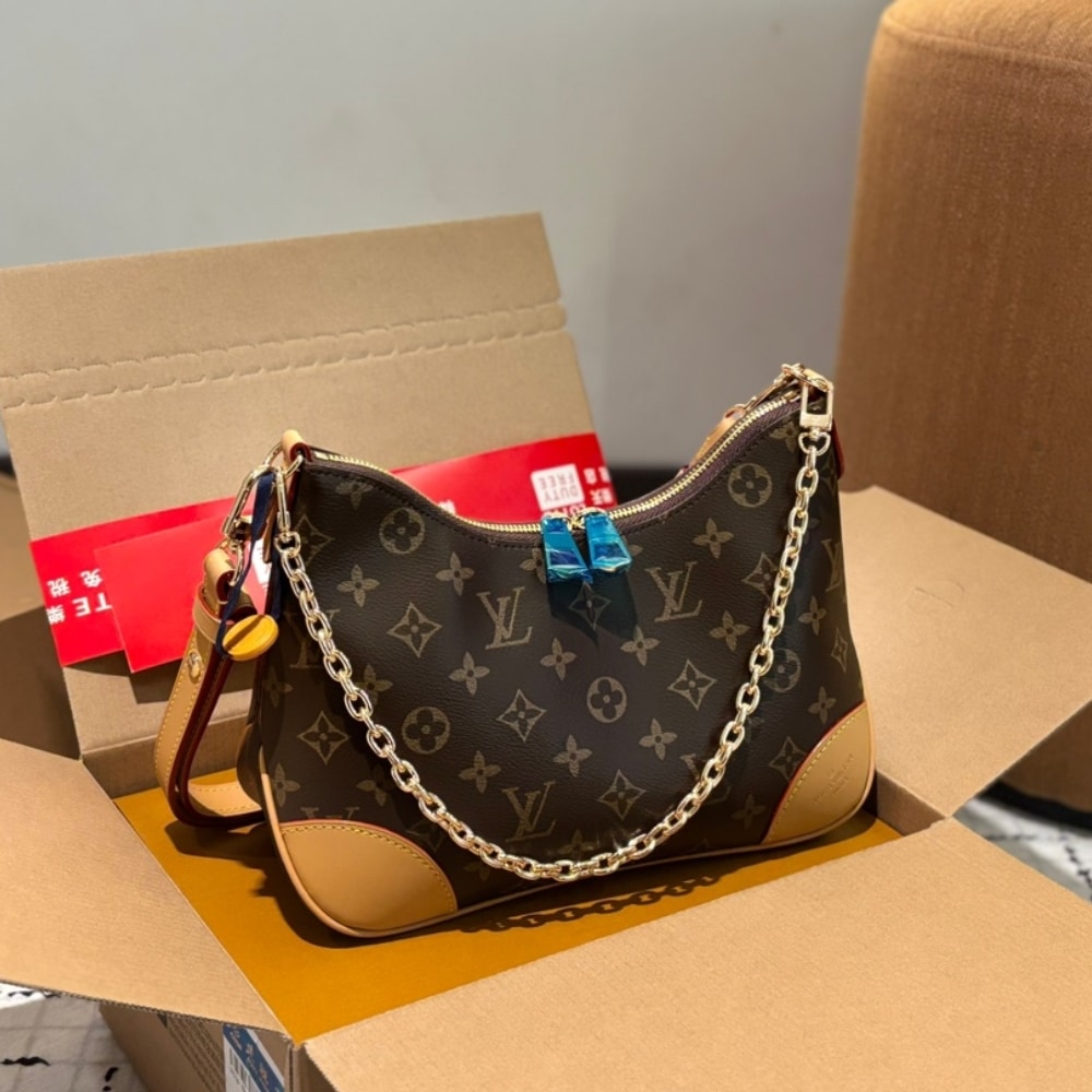 LV BOULOGNE MONOGRAM NATURAL BEIGE 26CM M45832
