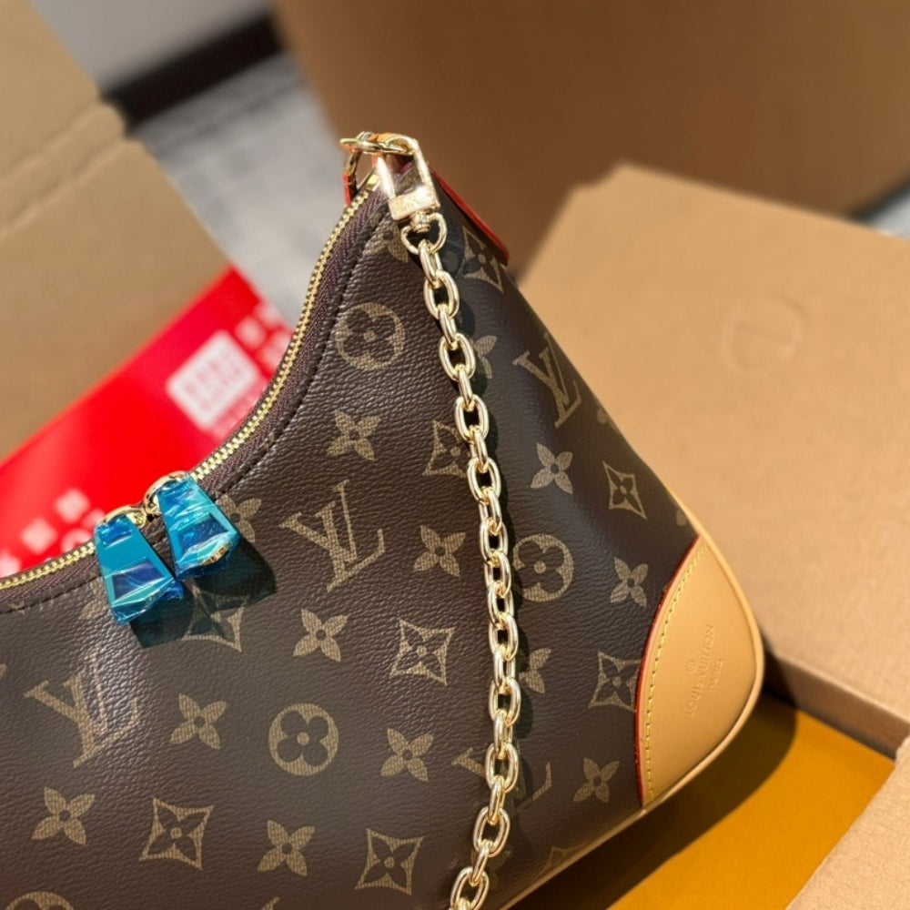 LV BOULOGNE MONOGRAM NATURAL BEIGE 26CM M45832