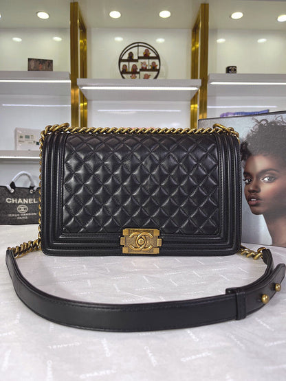 Luxe Touch Bags 

 -  Bags - 3379
