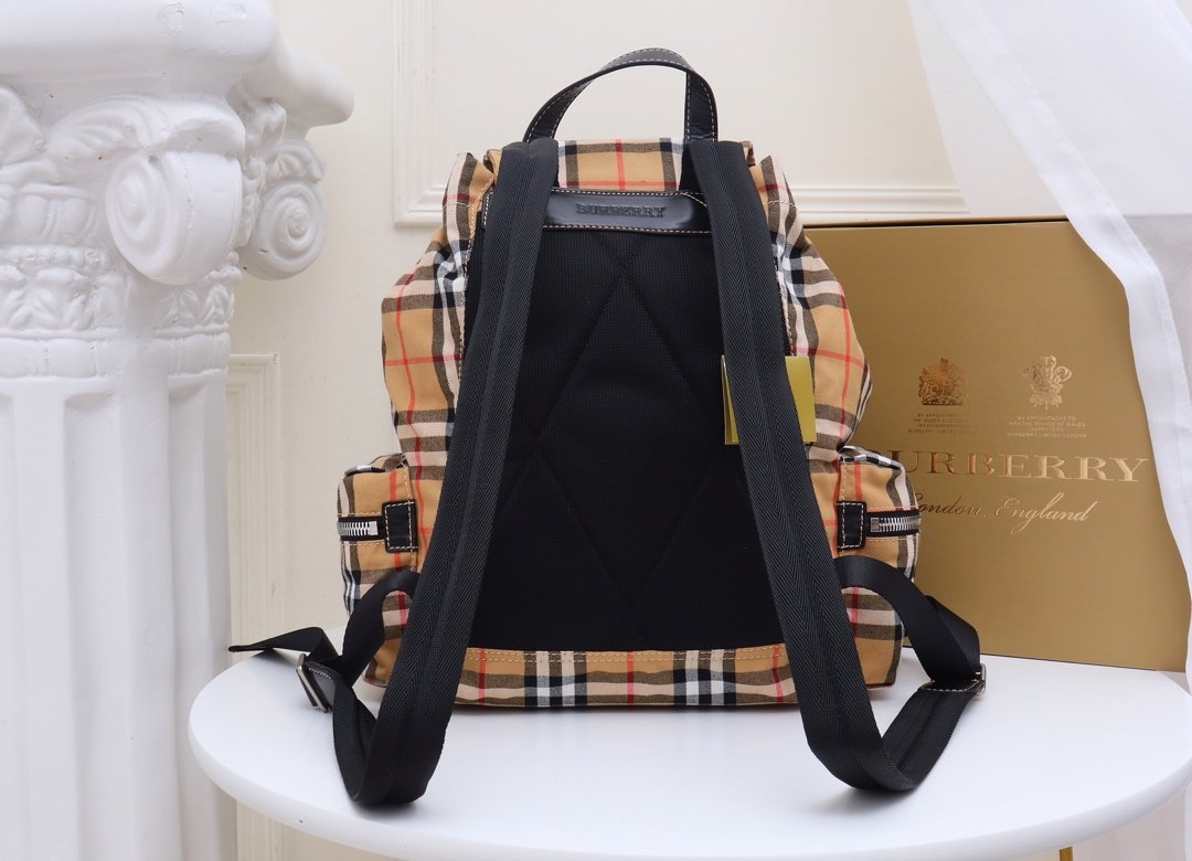 Luxe Touch Bags