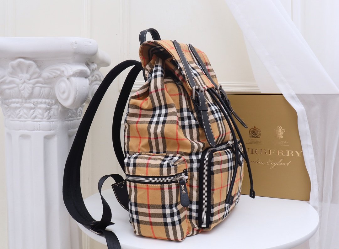 Luxe Touch Bags