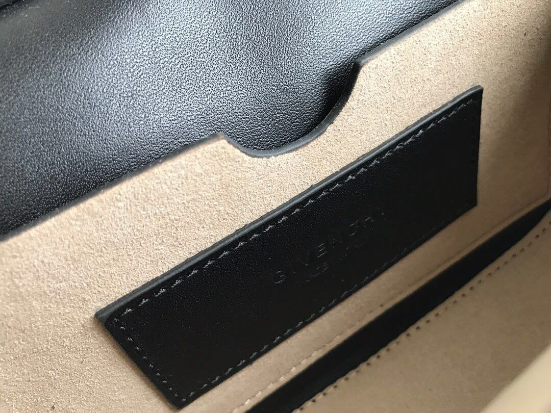 Luxe Touch Bags
