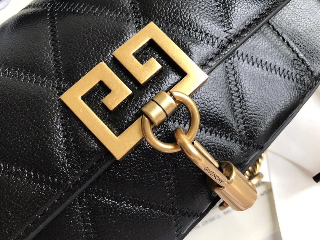 Luxe Touch Bags