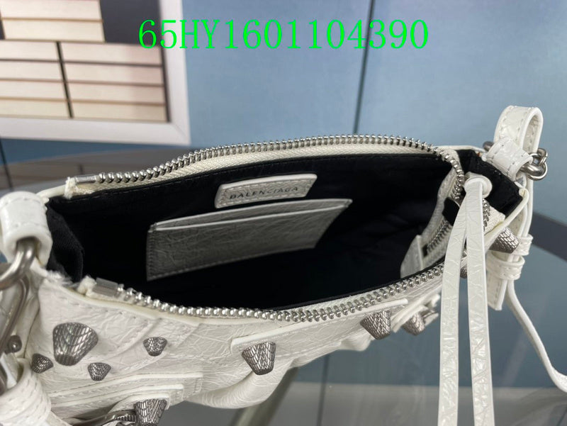 Luxe Touch Fashion - BGA Bags - 1989