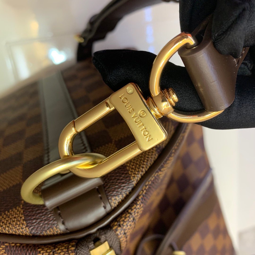 Luxe Touch Bags