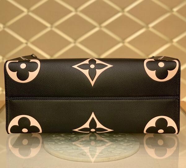 Luxe Touch Bags -   2760