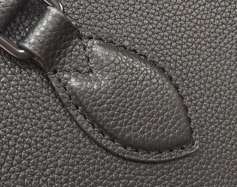 Luxe Touch Bags -   2667