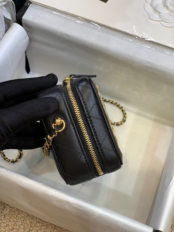 Luxe Touch Bags 

 -  Bags - 3510