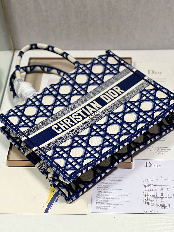 LTB - Luxe Touch Bags - 122