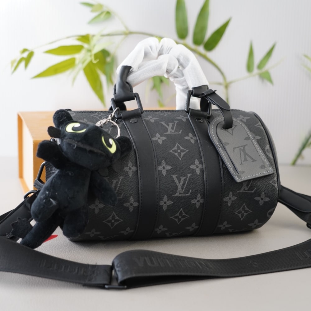 LV KEEPALL BANDOULIÈRE 25 MONOGRAM ECLIPSE BLACK 24CM M46271