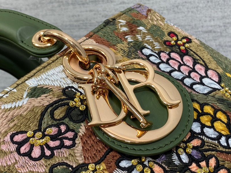 LTB - Luxe Touch Bags - 030