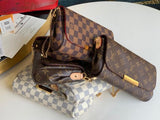 Luxe Touch Bags -   2728
