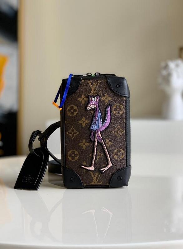 Luxe Touch Bags -   2654