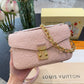 LV POCHETTE MÉTIS EAST WEST PINK OPALE 30CM M47045
