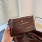 CC 22 LARGE HANDBAG DARK BROWN 41CM