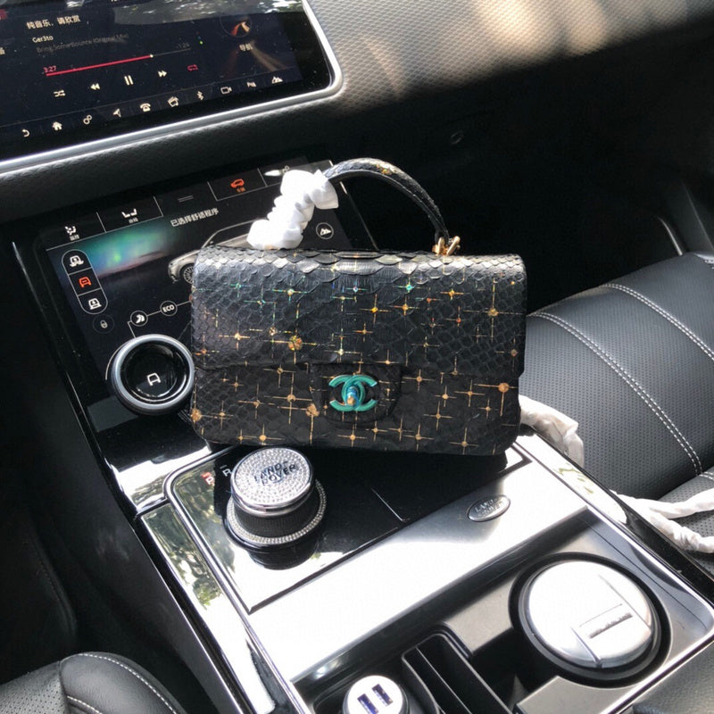 Luxe Touch Bags 

 -  Bags - 2952