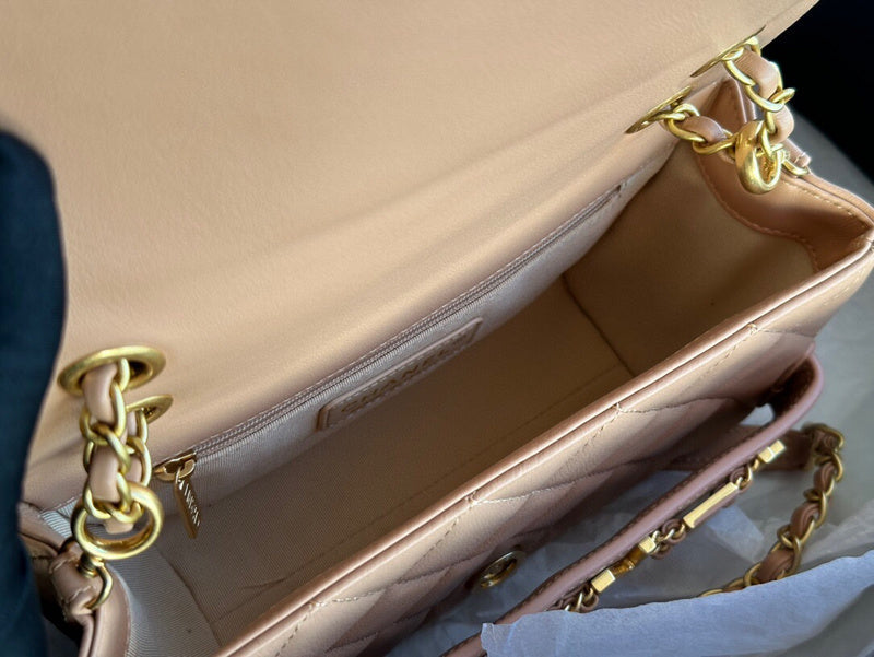 Luxe Touch Bags 

 -  Bags - 2750