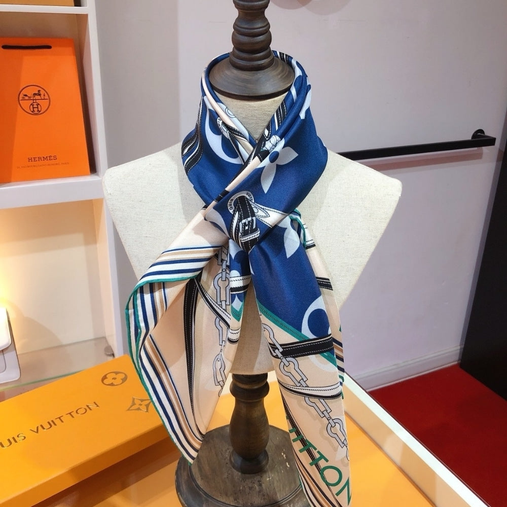 LV ULTIMATE MONOGRAM SCARF IN MARINE BLUE 90CM M77776