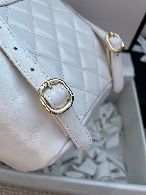 Luxe Touch Bags 

 -  Bags - 3427