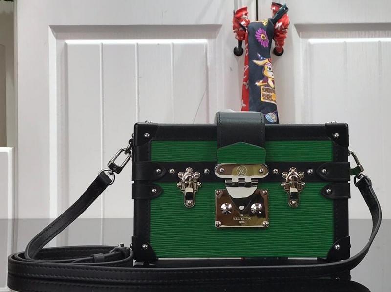 Luxe Touch Bags -   2332