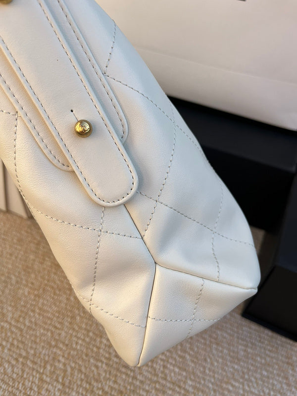 LTB - Luxe Touch Bags - 196