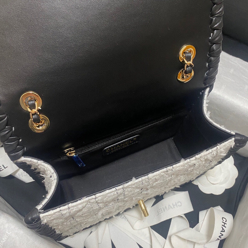 Luxe Touch Bags 

 -  Bags - 3434