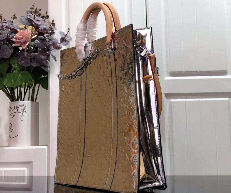 Luxe Touch Bags -   2130