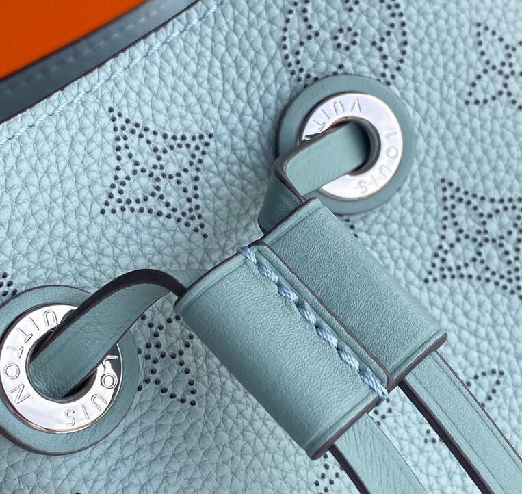 Luxe Touch Bags -   2993