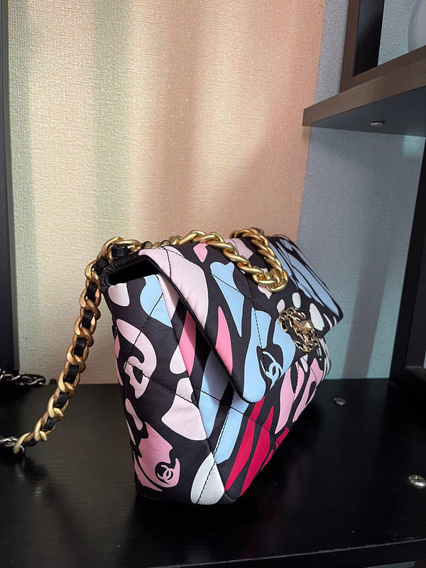 Luxe Touch Bags 

 -  Bags - 3260