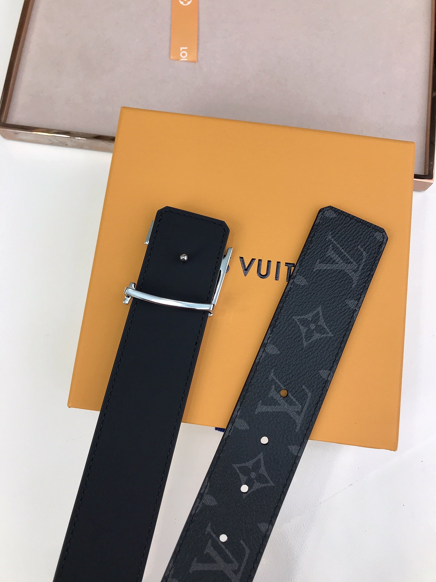 LTB  -Luxury  LUV  BELTS 002