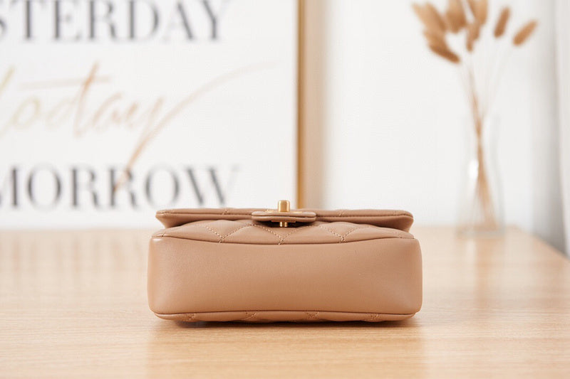 Luxe Touch Bags 

 -  Bags - 2950