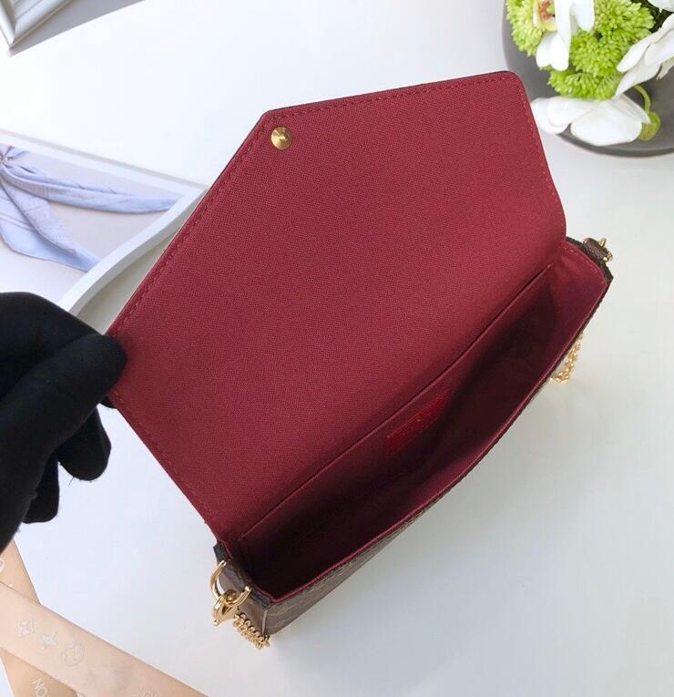 Luxe Touch Bags -   3087