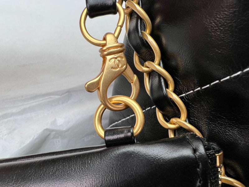Luxe Touch Bags 

 -  Bags - 2697