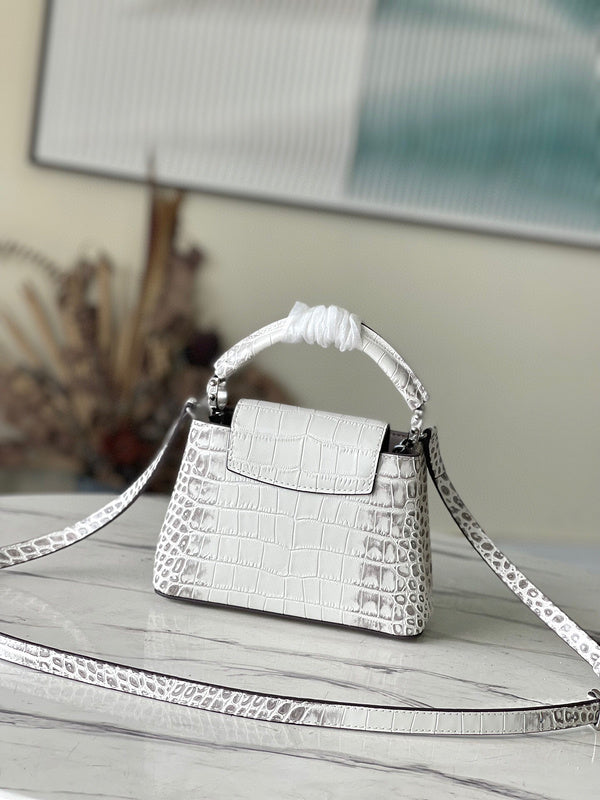 Fashion Luxe Touch bags - 4795