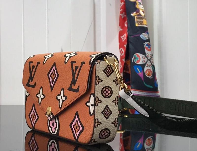 Luxe Touch Bags 

 - LTB Bags - 2330
