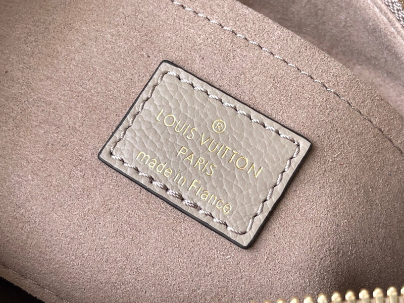 Fashion Luxe Touch bags - 5235