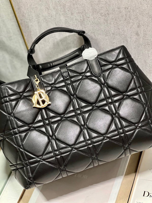 LTB - Luxe Touch Bags - 1581