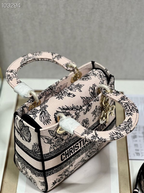 LTB - Luxe Touch Bags - 063