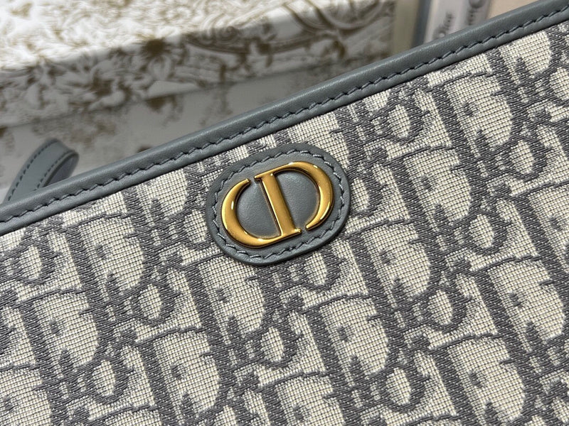 LTB - Luxe Touch Bags - 589