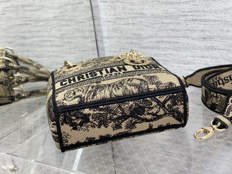 LTB - Luxe Touch Bags - 2209
