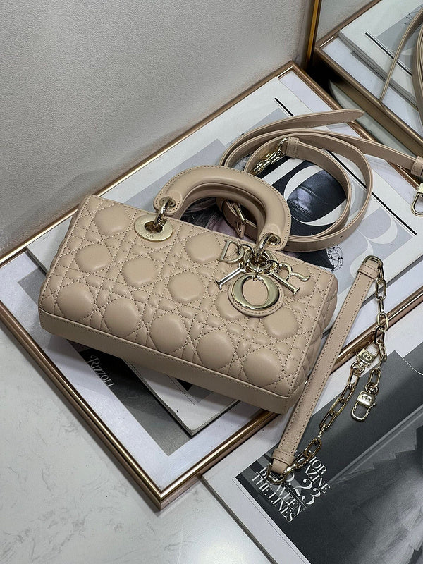 LTB - Luxe Touch Bags - 693