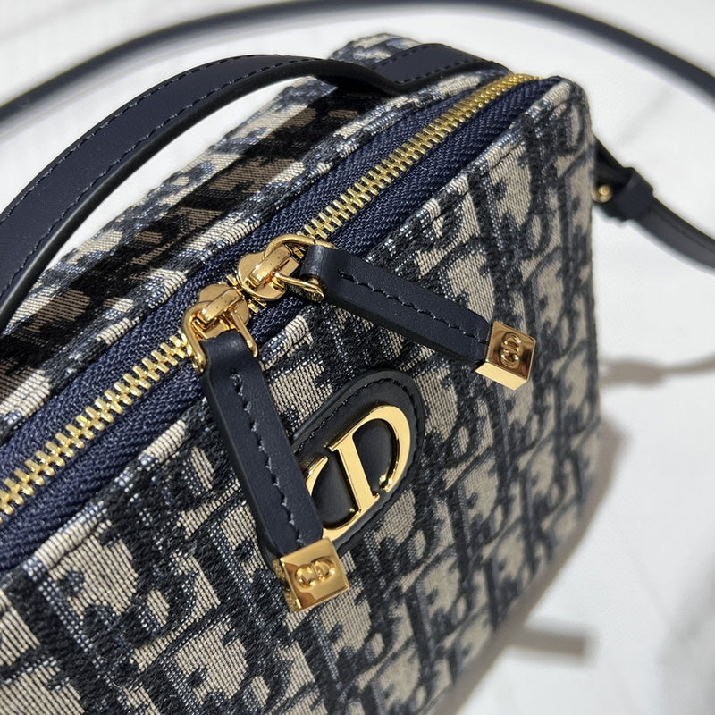 LTB - Luxe Touch Bags - 2027