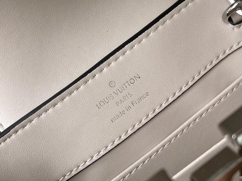 Fashion Luxe Touch bags - 5220