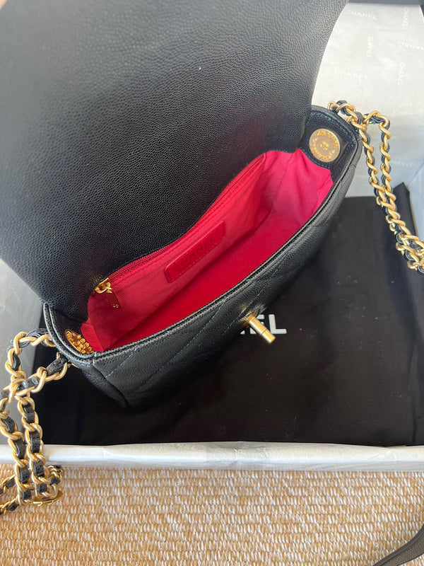 Luxe Touch Bags 

 -  Bags - 3056