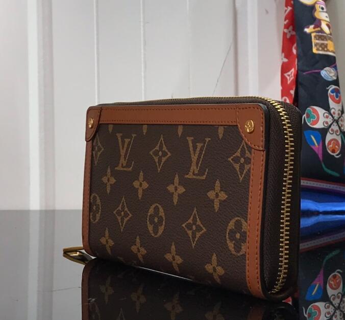 Luxe Touch Bags -   2352