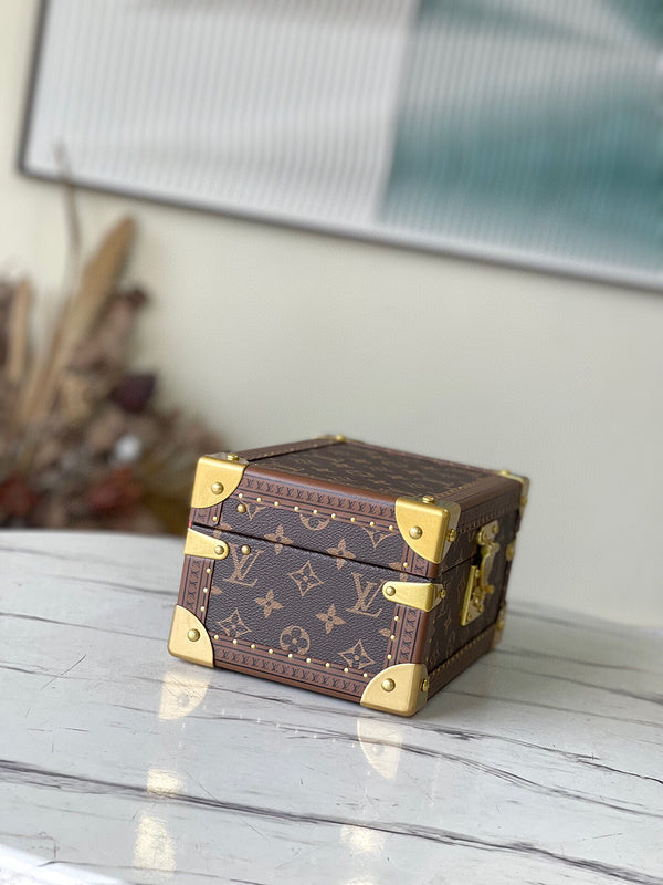 Fashion Luxe Touch bags - 4696