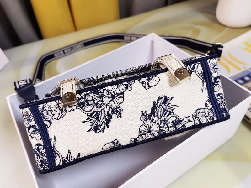 LTB - Luxe Touch Bags - 1670